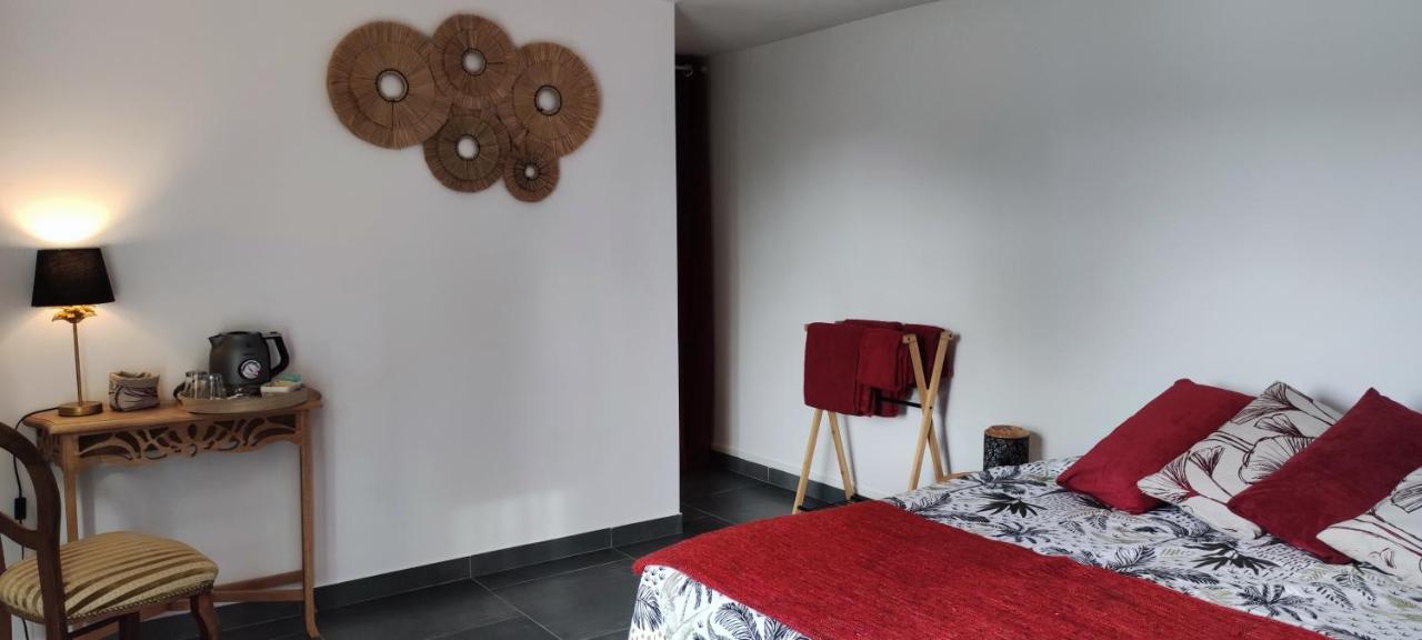 Les Coulirooms Sainte-Anne  Zewnętrze zdjęcie